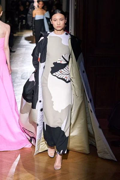 Look 61